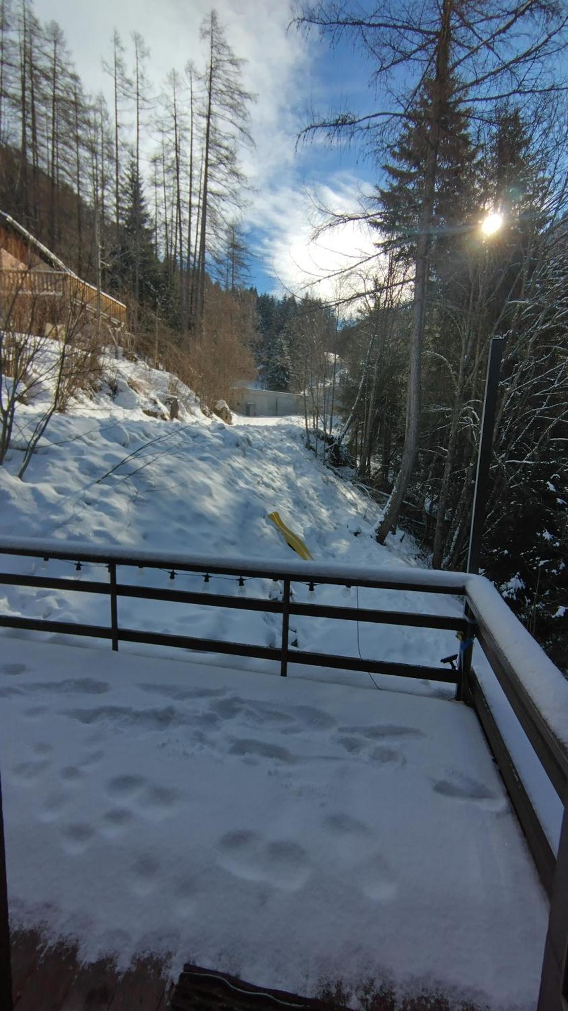 Petit Chalet Rustique Et Bucolique Bovernier Bagian luar foto
